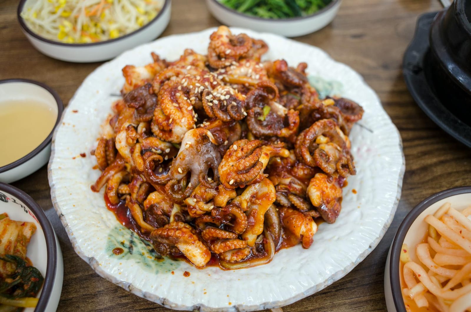 Spicy octopus stir-fry and giant tteok: Everything we loved at this new Korean restaurant in Tanjong Pagar Post feature image