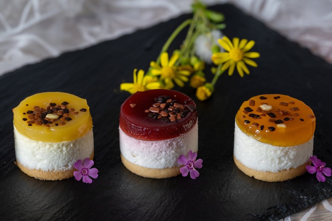 Flowy mini lava cheesecake under $4? This hawker stall sells flavours like yam, matcha & more Post image