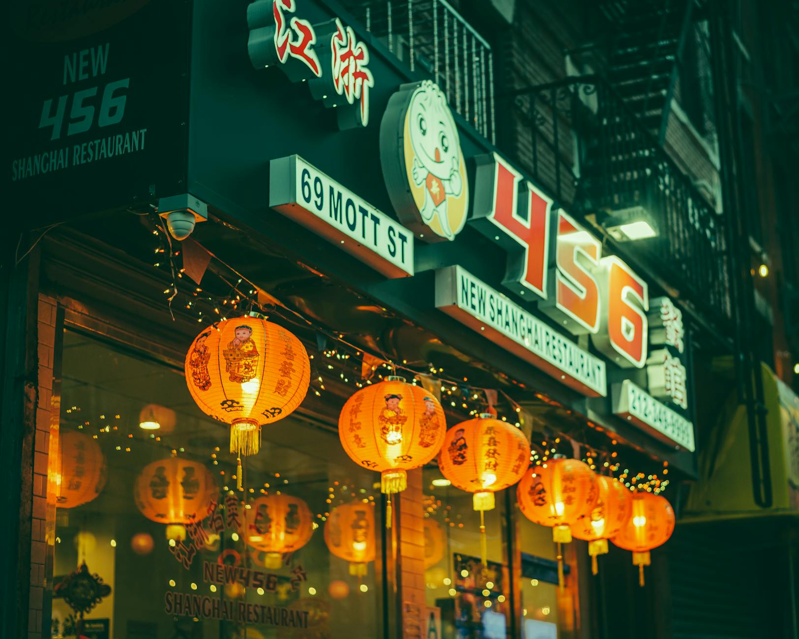 There’s A New Singaporean Restaurant In New York With Chicken Rice, Nasi Lemak And More Post image