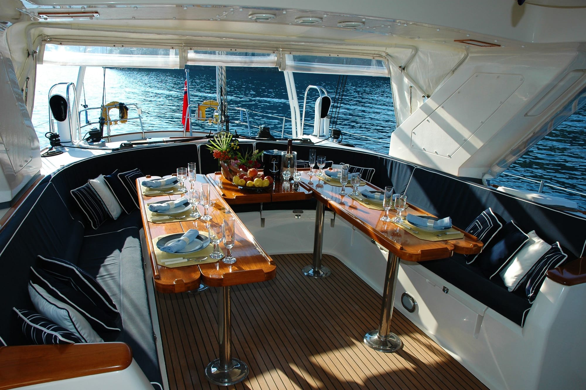 Private Yacht Dining: How Singapore's Elite Are Hosting Michelin Chefs At Sea Post image