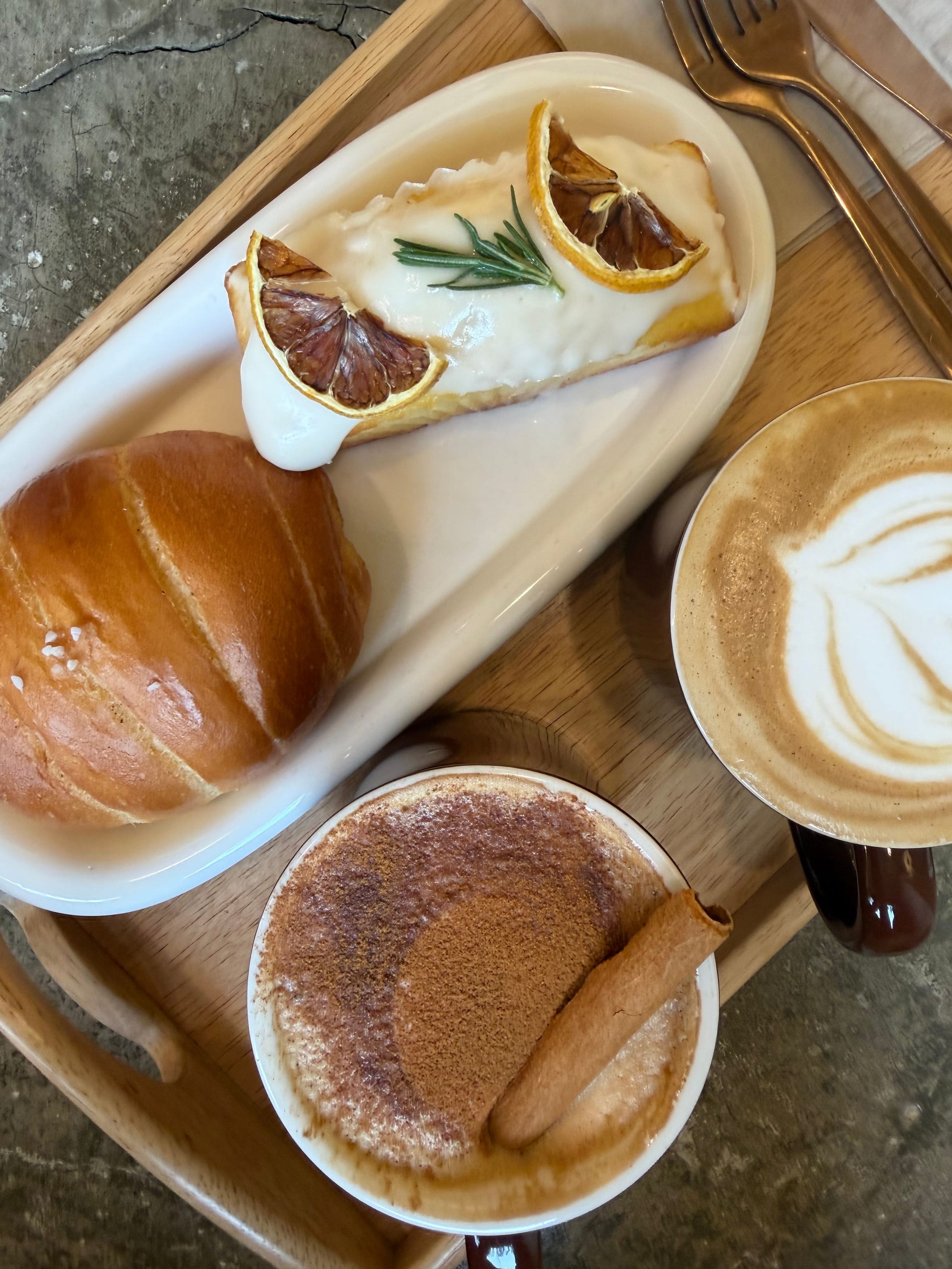Korean Restaurant Group Opens European-Inspired Bakery Cafe At Suntec City Post feature image