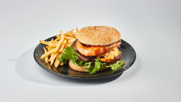 FATBURGER & BUFFALO’S EXPRESS